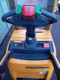 Hochhubwagen 2014  Jungheinrich  ERC 214z (6)