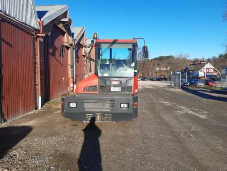 Tractor Industrial - Kalmar TT618i (4)