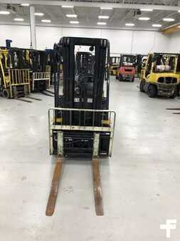 Propane Forklifts 2018  Yale GLP050MX (4)