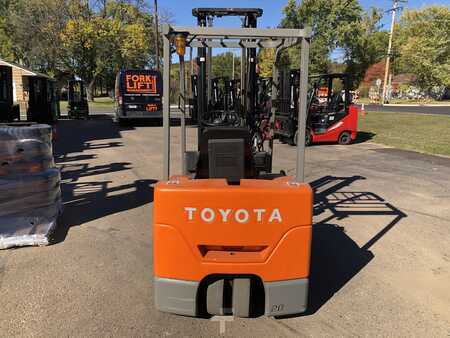 3 Wheels Electric 2006  Toyota 7FBEU20 (6)