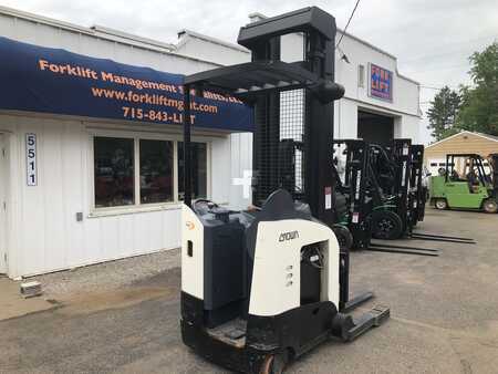 Reach Trucks 2016  Crown RD 5725-32 (7)