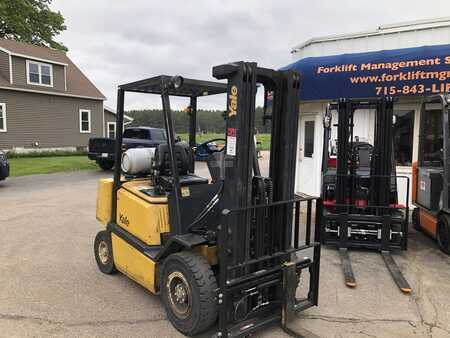 Propane Forklifts 1998  Yale GLP050 (2)