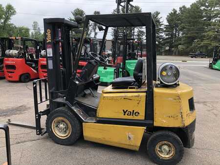 Propane Forklifts 1998  Yale GLP050 (5)