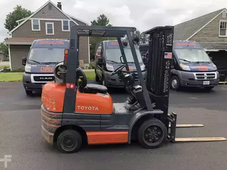 Propane Forklifts 1997  Toyota 42-6FGCU25 (7)