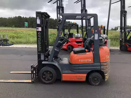 Propane Forklifts 1997  Toyota 42-6FGCU25 (8)