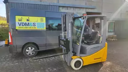 Electric - 3 wheels 2018  Jungheinrich EFG 216K (1)
