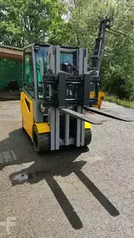 Elektro čtyřkolový VZV 2016  Jungheinrich EFG 430 (4)