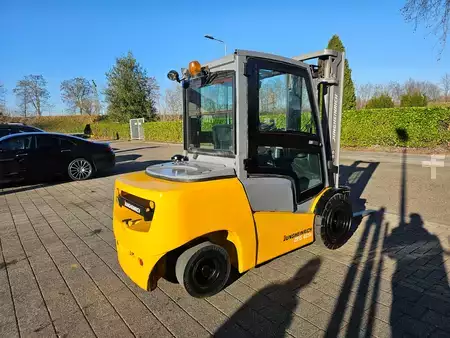 Wózki widłowe diesel 2016  Jungheinrich DFG 435 (10)