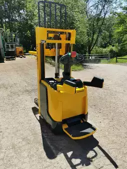 Pallet Stackers 2015  Jungheinrich ERC 214 (4)