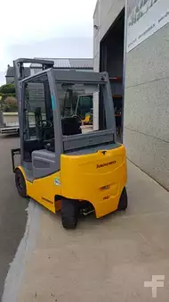 Elektryczne 4-kołowe 2018  Jungheinrich EFG 430ks (5)