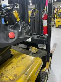 Propane Forklifts 2015  Yale ERC050VG (10)