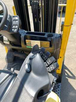 Propane Forklifts 2015  Hyster S50FT (2)