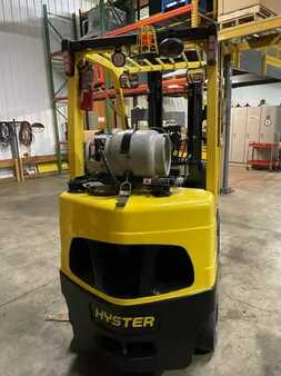 Propane Forklifts 2016  Hyster S60FT (2)