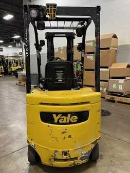 Eléctrica de 4 ruedas 2014  Yale ERC050VG (2)