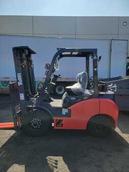 Propane Forklifts 2023  Tailift PFG25 (1) 