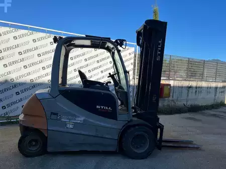 Carrelli elettrici 4 ruote-Still-RX 60-50