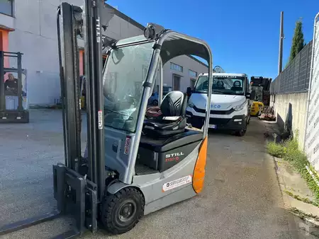 Elektromos 3 kerekű 2022  Still RX 50-13 (4)