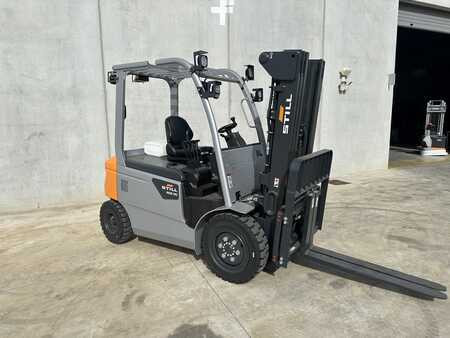 4-wiel elektrische heftrucks 2023  Still RCE 30 (3)