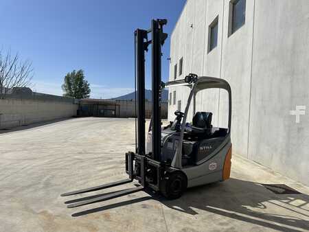Carrelli elettrici 3 ruote-Still-RX 20-15