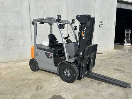 4-wiel elektrische heftrucks 2023  Still RCE 30 (3)