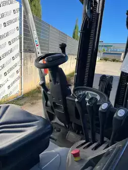 Carrelli elettrici 4 ruote 2017  Still RX 60-30 (5)