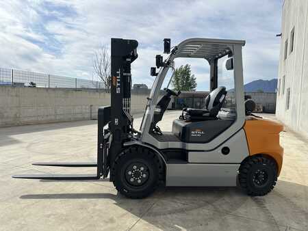 Chariots élévateurs diesel 2024  Still RCD 30 PLUS (3)