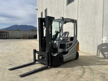 Carrelli elettrici 4 ruote-Still-RX 60-30