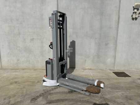 Stacker pedestre 2024  Still ECV 10 (2)