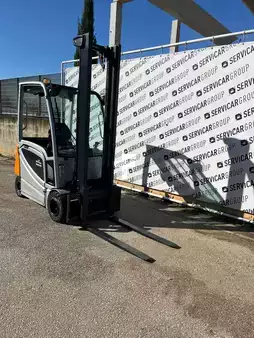 Carrelli elettrici 4 ruote 2019  Still RX 20-20P (4)