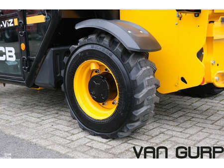 Sollevatori telescopici rigidi 2022  JCB 525-60 Hi-Viz | 2022 | 815h | (15)