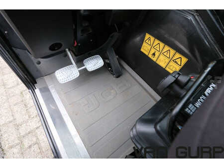 Sollevatori telescopici rigidi 2022  JCB 525-60 Hi-Viz | 2022 | 815h | (18)