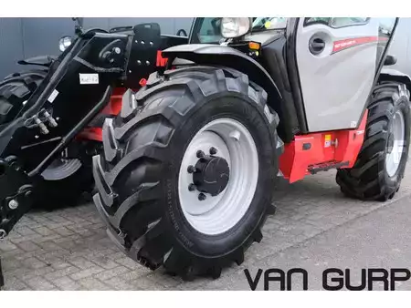 Teleskoplastare Rigid 2024  Manitou MLT 635 140V + | NEW | A/C (13)