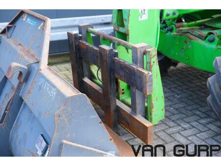 Manipulador fijo 2012  Merlo P60.10 telehandler verreiker (18)
