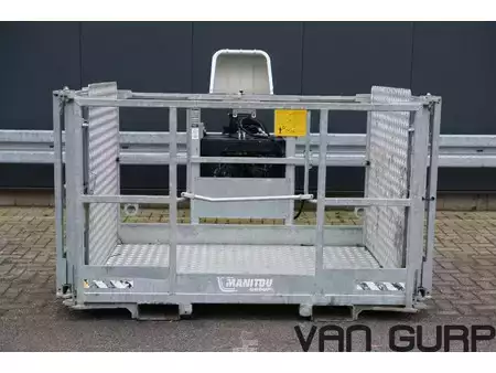 Teleskoplastare Rigid 2023  Manitou PSE 4400 / 1000d Bühne basket werkkooi (3)