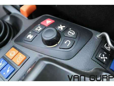 Empilhador telescópico-Fixo 2023  Manitou MLT 961-160 V+ L | 2023 | 300h (26)