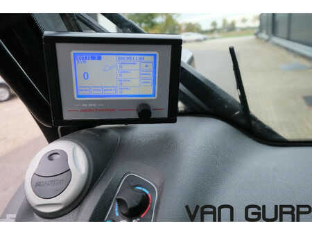 Empilhador telescópico-Fixo 2023  Manitou MLT 961-160 V+ L | 2023 | 300h (33)