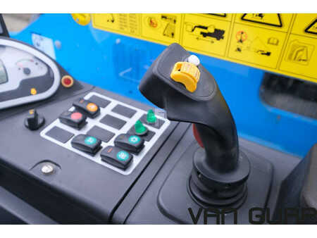 Wózki teleskopowe sztywne 2017  Genie GTH 2506 | telescopic handler | A/C | verreiker (11)