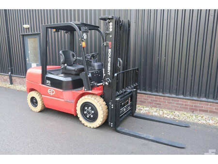 Elektro čtyřkolový VZV 2022  EP Equipment Forklift / Heftruck 3.5 ton DEMO forklift 3500kg (6)