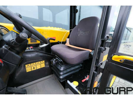 Telescopic forklift rigid 2022  JCB 525-60 Hi-Viz | 2022 | 815h | (19)