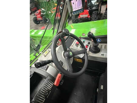 Teleskoplastare Rigid 2017  Merlo P 38.13 | Basket | Bühne | remote control (16)