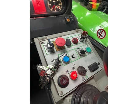 Teleskoplastare Rigid 2017  Merlo P 38.13 | Basket | Bühne | remote control (18)