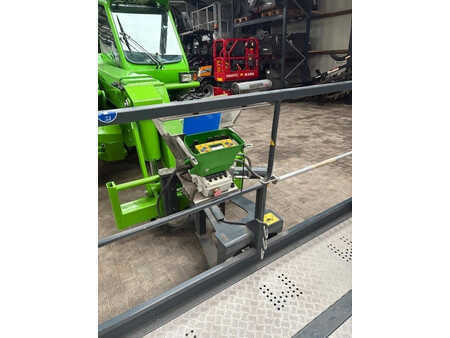 Teleskoplastare Rigid 2017  Merlo P 38.13 | Basket | Bühne | remote control (2)