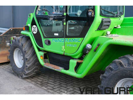 Sollevatori telescopici rigidi 2012  Merlo P60.10 telehandler verreiker (17)