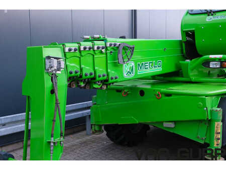 Teleskopstapler-Starr 2017  Merlo Roto 40.26 M CS S | 2017 | 2115h | 40kmh (9)