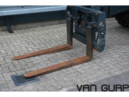 Teleskopstapler-Starr 2020  Magni RTH 5.21 | 2020 | 1300h | A/C | (20)