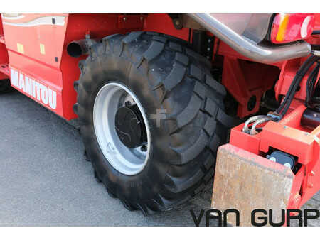 Chariots téléscopiques fixes 2019  Manitou MRT 2150 Plus Privilege | 2019 | 1856h | 40kmh (19)