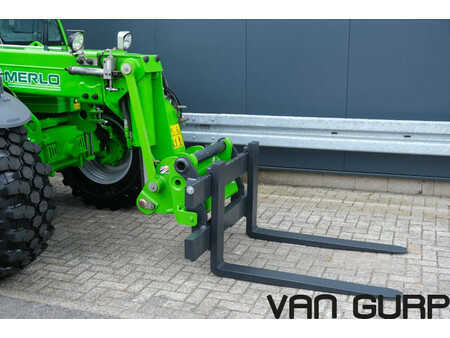 Telescopic forklift rigid 2021  Merlo TF42.7 - 145 | 2021 | 1600h | 40kmh (21)