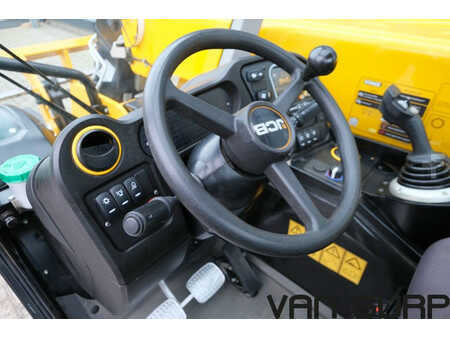 Telescopic forklift rigid 2022  JCB 525-60 Hi-Viz | 2022 | 815h | (6)