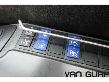 Wózki teleskopowe sztywne 2023  Manitou MLT 961-160 V+ L | 2023 | 300h (24)