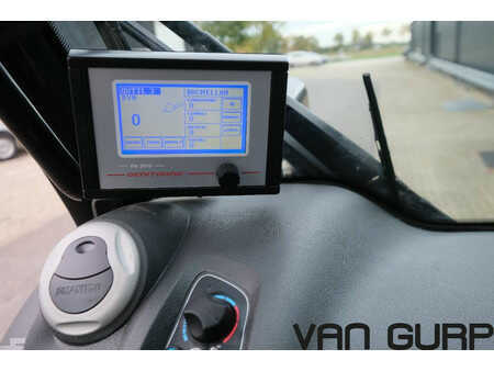 Wózki teleskopowe sztywne 2023  Manitou MLT 961-160 V+ L | 2023 | 300h (33)